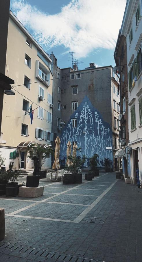 City Center Apartments Tesla I & II Rijeka Bagian luar foto